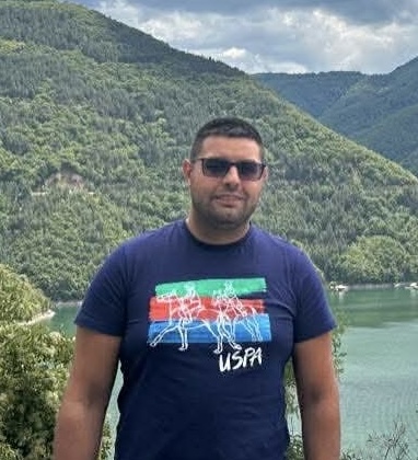 Иво Искъров